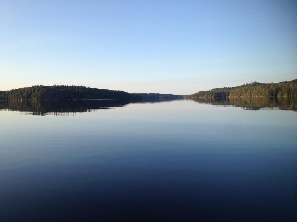 Little Hawk Resort & Marina Algonquin Highlands Ngoại thất bức ảnh
