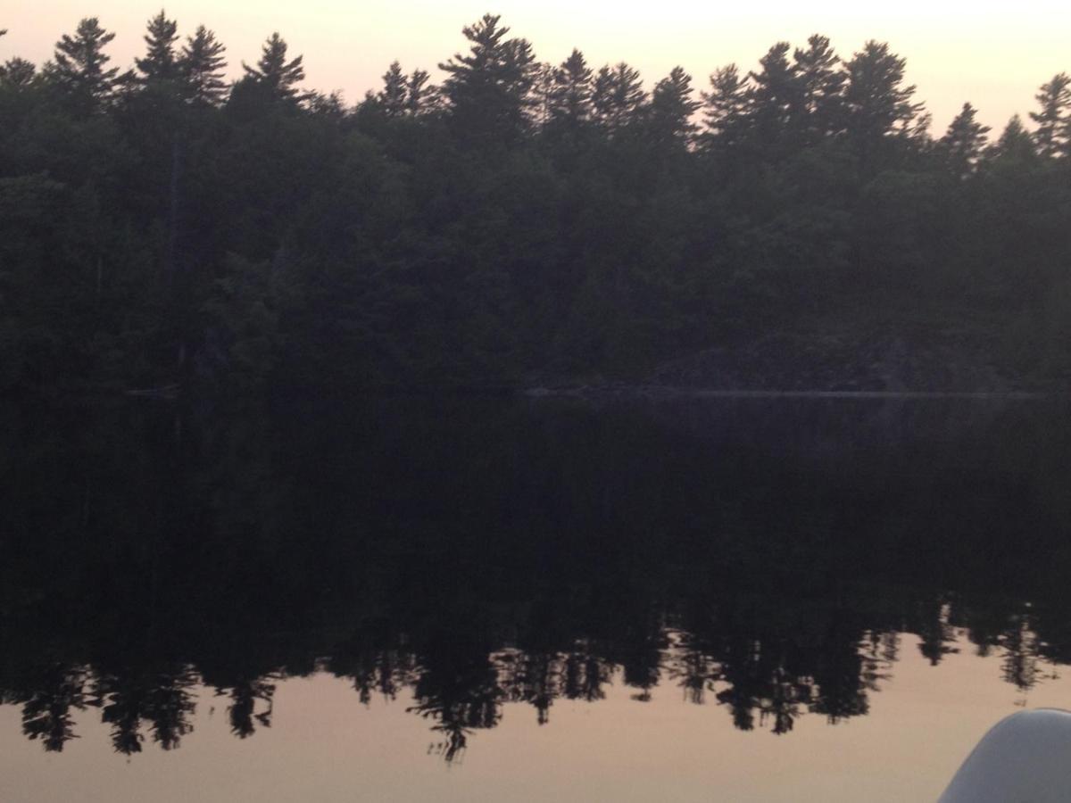 Little Hawk Resort & Marina Algonquin Highlands Ngoại thất bức ảnh